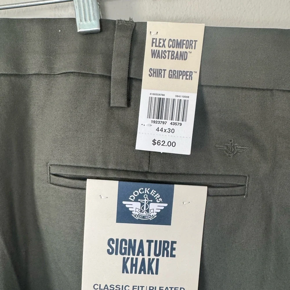 DOCKERS Men's Signature Khaki Lux Cotton Stretch Classic Fit Pants Green 44x30